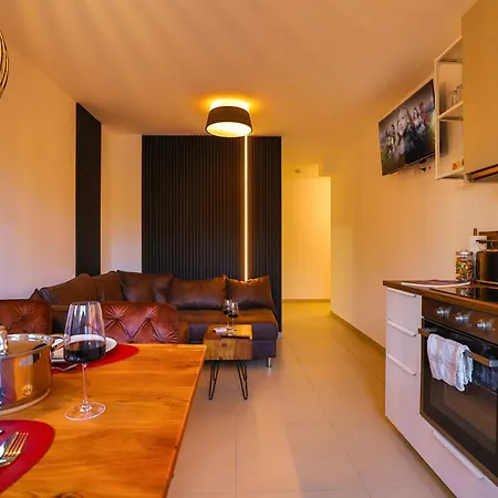 Perle Der Wetterau - Smart Tv - 3 - Parkplatz