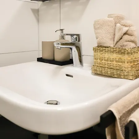 Perle Der Wetterau - Smart Tv - 3 - Parkplatz Apartment *